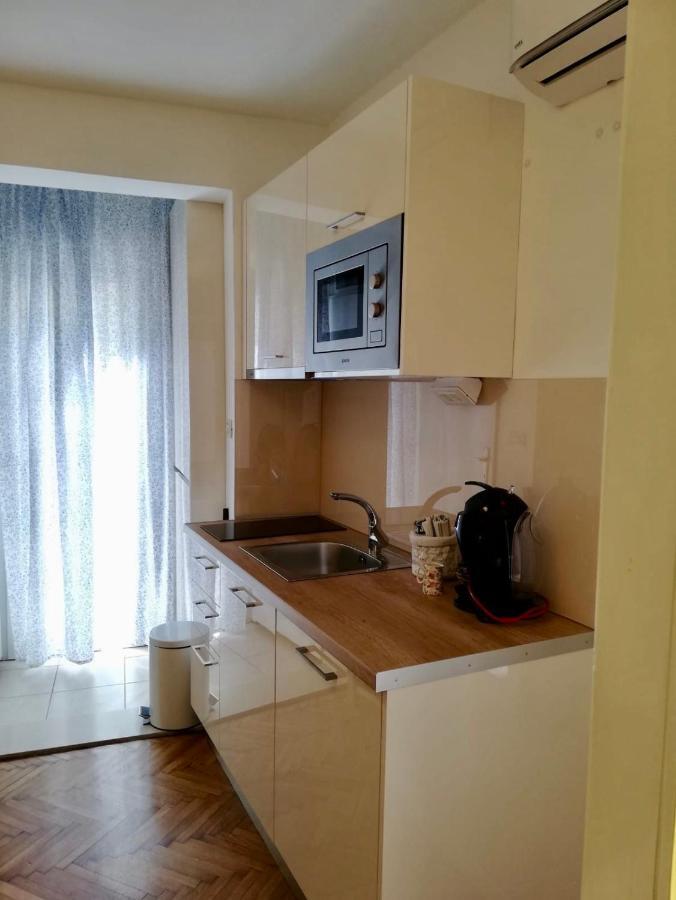 Apartments Iva Und Franka Omiš Eksteriør bilde